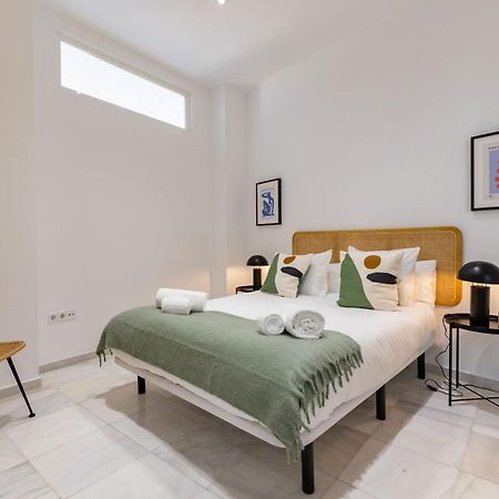 Terceros City Center Deluxe By Valcambre Seville Luaran gambar