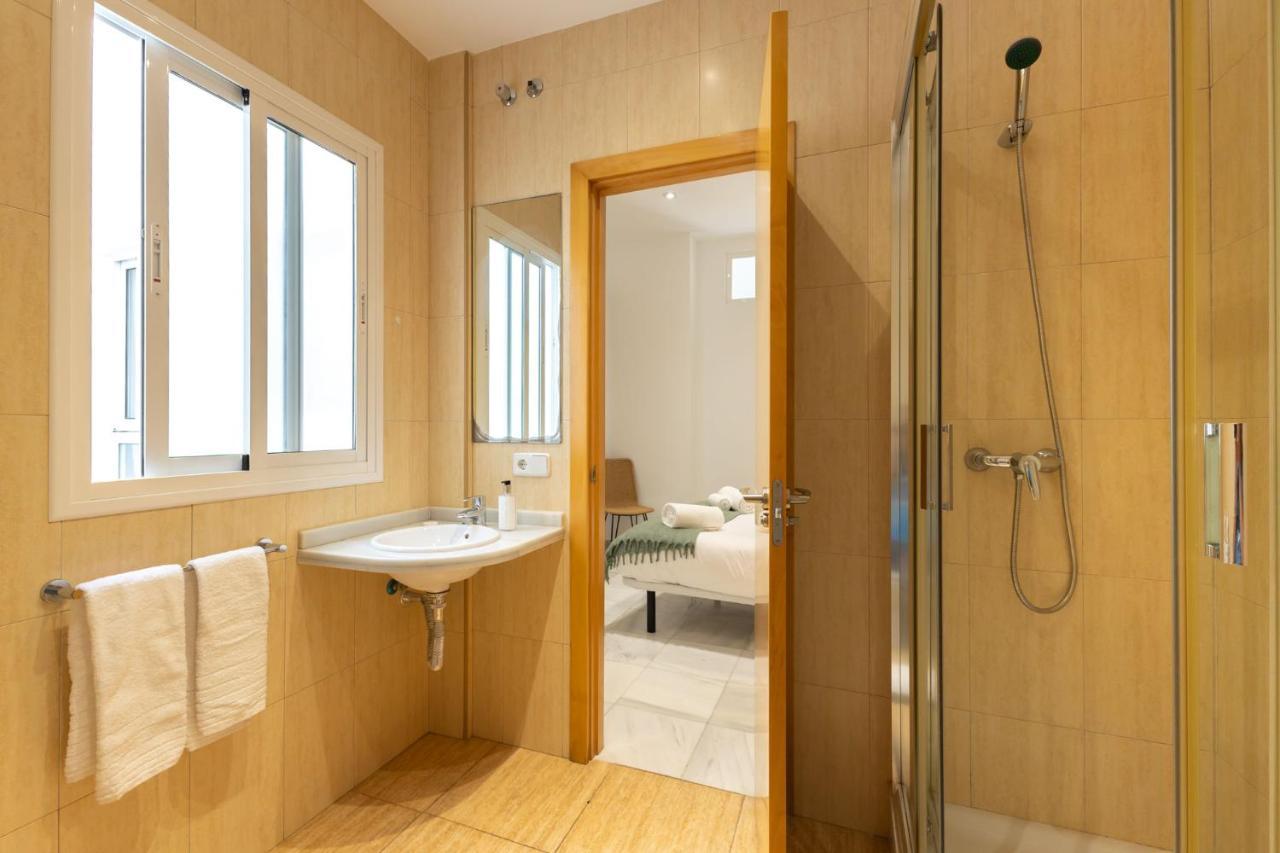 Terceros City Center Deluxe By Valcambre Seville Luaran gambar